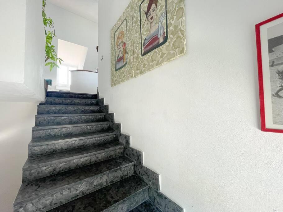 סאבונה Elegante Appartamento 100 Mq Parcheggio - Wi Fi מראה חיצוני תמונה